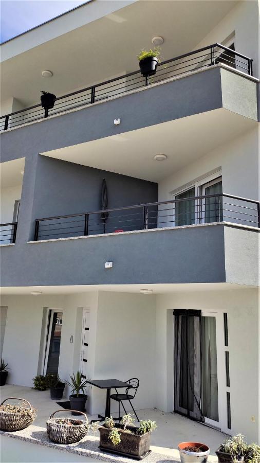 Luxury Apartment Pape Baska Voda Exterior photo