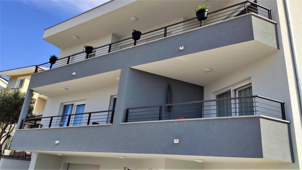 Luxury Apartment Pape Baska Voda Exterior photo